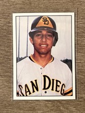 ENZO HERNANDEZ - 1975 SSPC # 125 - SAN DIEGO PADRES SS