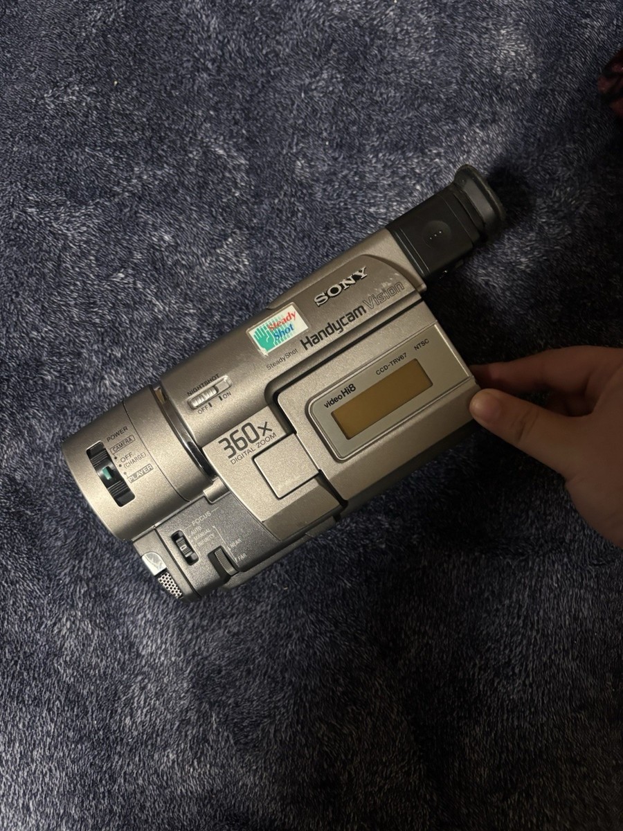 Sony Handycam CCD-TRV67 Hi-8 Nightshot Camcorder Untested