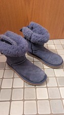 UGg Bailey Bow Short Boots Women's Blue Suede Sz7