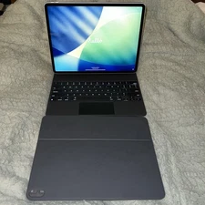 iPad Pro Bundle 12.9” 3rd Gen 256GB, Apple Magic Keyboard, Smart Keyboard Folio