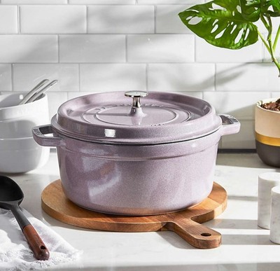 NEW Staub 4 Qt Round Cocotte Lilac Cast Iron France Enameled RARE Chef Style