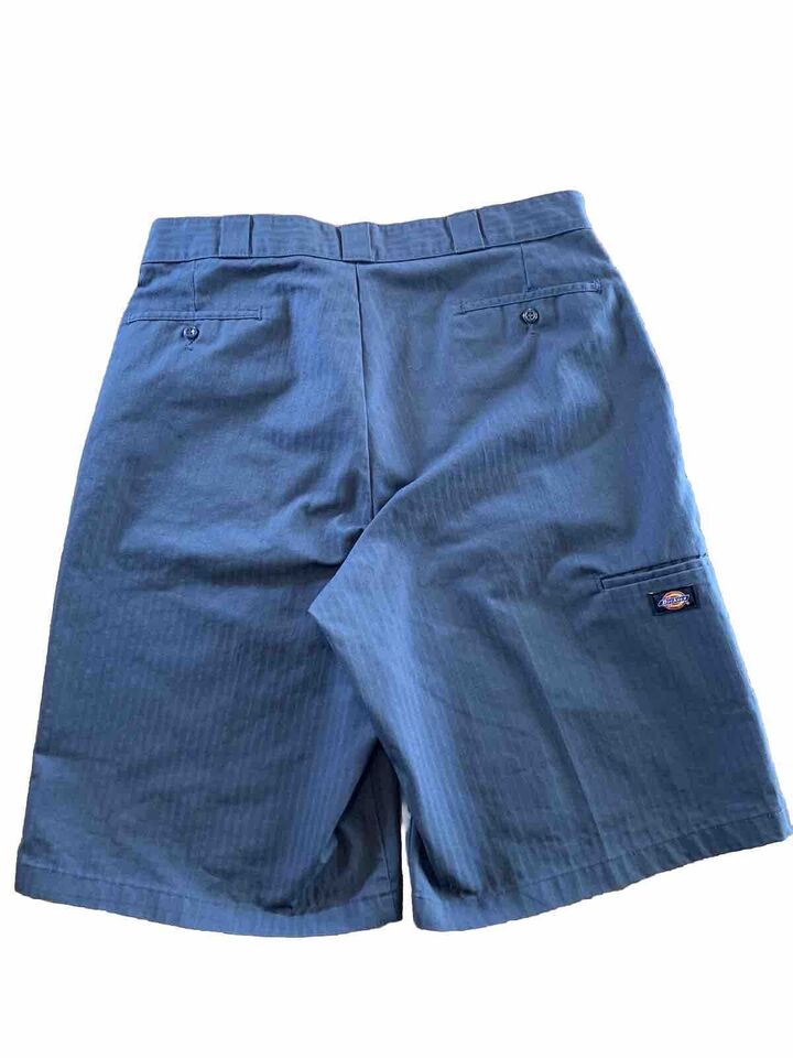 Dickies Men’s Loose Fit Multi-Pocket Work Shorts Charcoal Gray Size 38 ...
