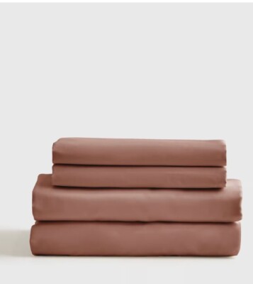 NWOT QUINCE LUXURY ORGANIC SATEEN 4 PIECE SHEET SET CLAY KING 100% COTTON SHEETS