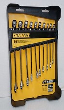 DeWALT 10 Piece Metric Combination Wrench Set DWMT72166