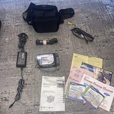 Sony Handycam DCR-DVD92 Camcorder With Extras 