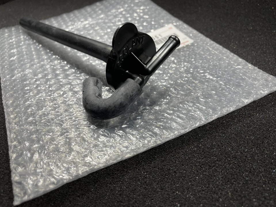 03 - 09 LEXUS GX470 РАДИАТОР ОХЛАЖДАЮЩЕЙ ЖИДКОСТИ РЕЗЕРВУАР БАК КРЫШКА ШЛАНГА OEM НОВЫЙ - Изображение 4 из 4