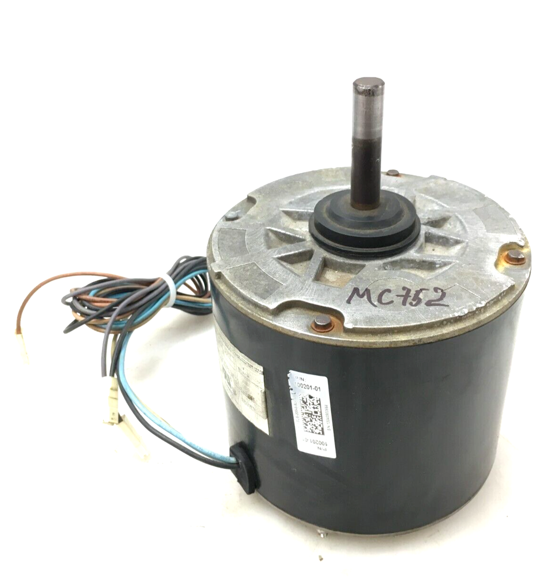 Lennox Interlink 100201-01 YSLB-220-8-B001 Condenser Motor 1/4 HP
