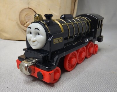 Hiro 2009 Thomas & Friends Railway Train Diecast Magnetic Take