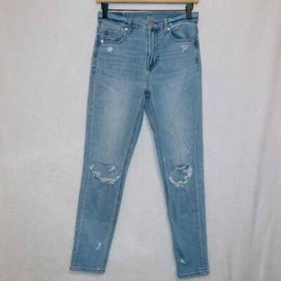 American Eagle AE Light Wash Denim High Rise Distressed Mom Jean size 0