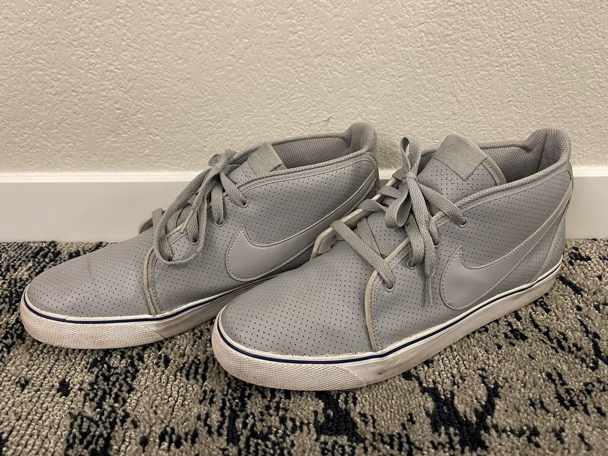 Nike Toki Grey Leather Chukka Style Mid Top Sneaker 385444