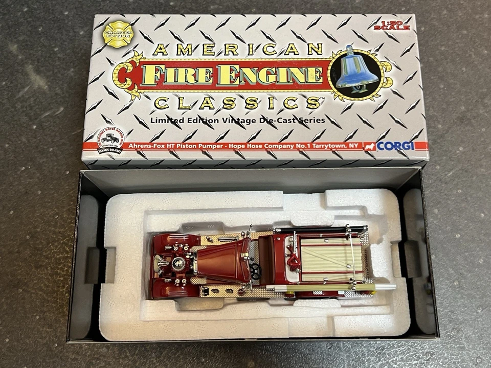 Corgi US52604 Ahrens-fox HT Piston Pumper Hope Hose Company No. 1 NY - Image 2 of 4