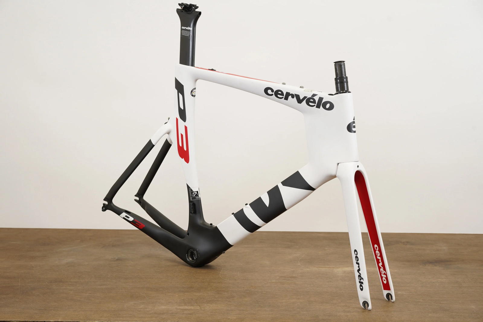 61cm Cervelo P3 Carbon Aero Rim Brake TT Triathlon Frameset