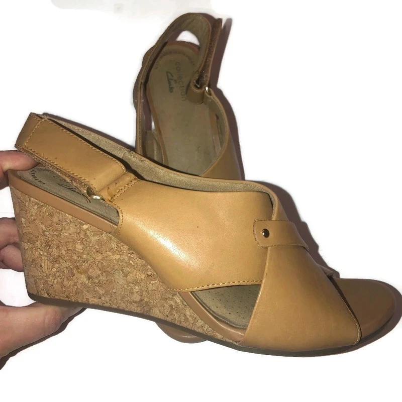 Sandali Clarks Collection CrissCross in pelle marrone taglia 9W zeppa sughero slingback