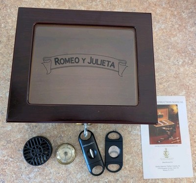 ROMEO Y JULIETA Cigar Humidor Lacquer Case Glass Top Cedar Sure Seal Technology