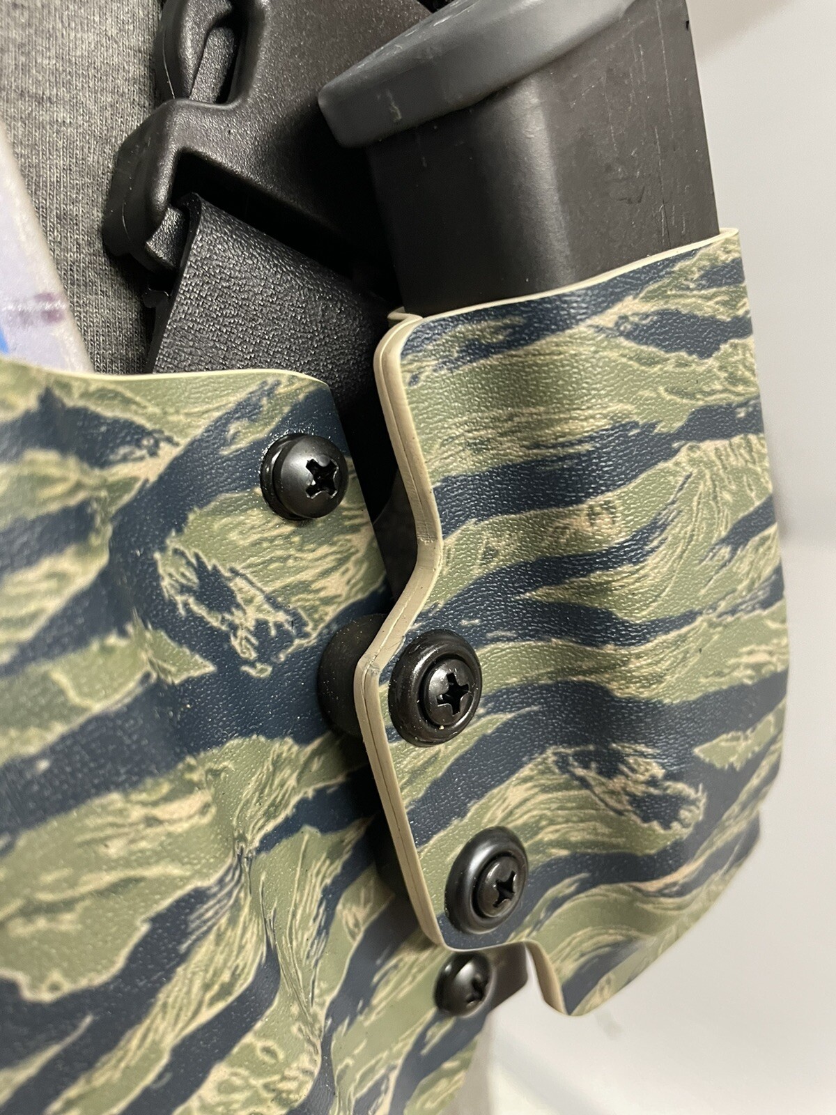 Custom Made Tiger Stripe Camo Kydex Chest Holster Rig For Glock 20,21