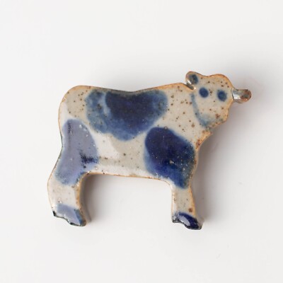Salt Glaze Clay Pottery Brooch Pin Cow Heifer Blue Brooch
