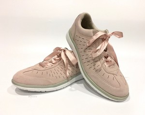 ugg victoria sneaker