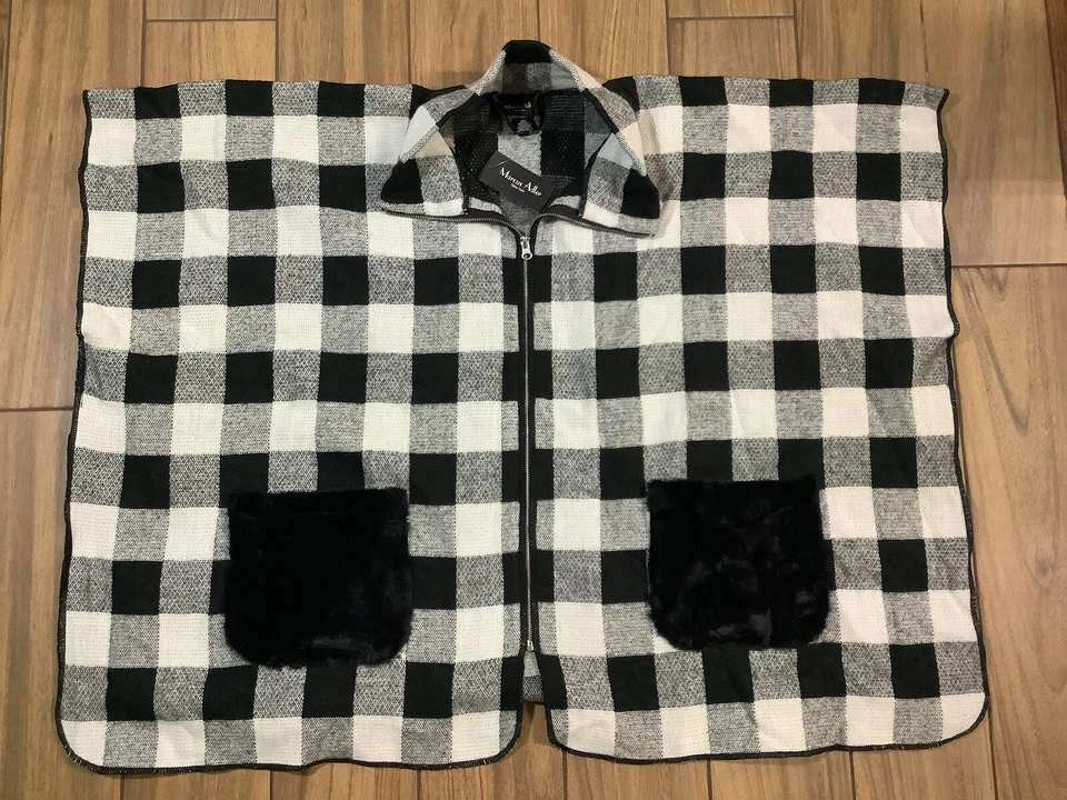 Marcus Adler Women’s Oversized Kimono Zippered Cardigan Faux Fur Front Pockets Foto 2 de 4