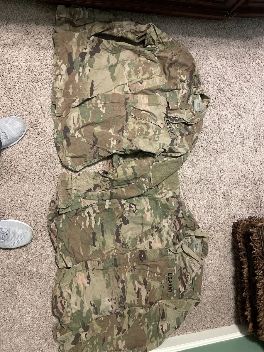 Vintage US Military OCP Combat Uniform Coat, 8415-01-598 Vintage US Military OCP Combat Uniform Coat, 8415-01-598