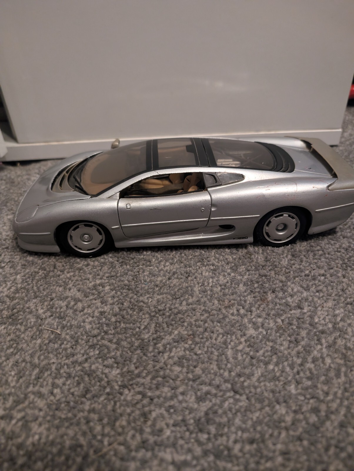 Picture 1 of 10