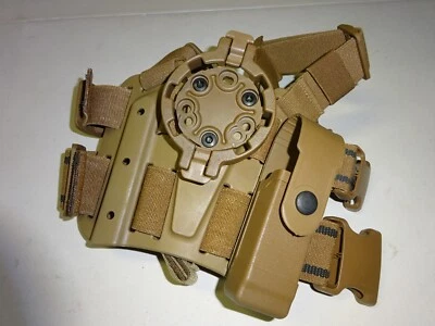 BLACKHAWK! Blackhawk Tactical Oberschenkel Plattform mit QD Adapter und Magazintasche , NEU