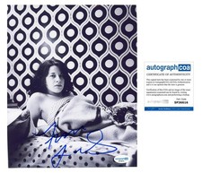 Fran Lebowitz "Metropolitan Life" Author AUTOGRAPH Signed 8x10 Photo B ACOA