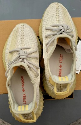 yarn light yeezy