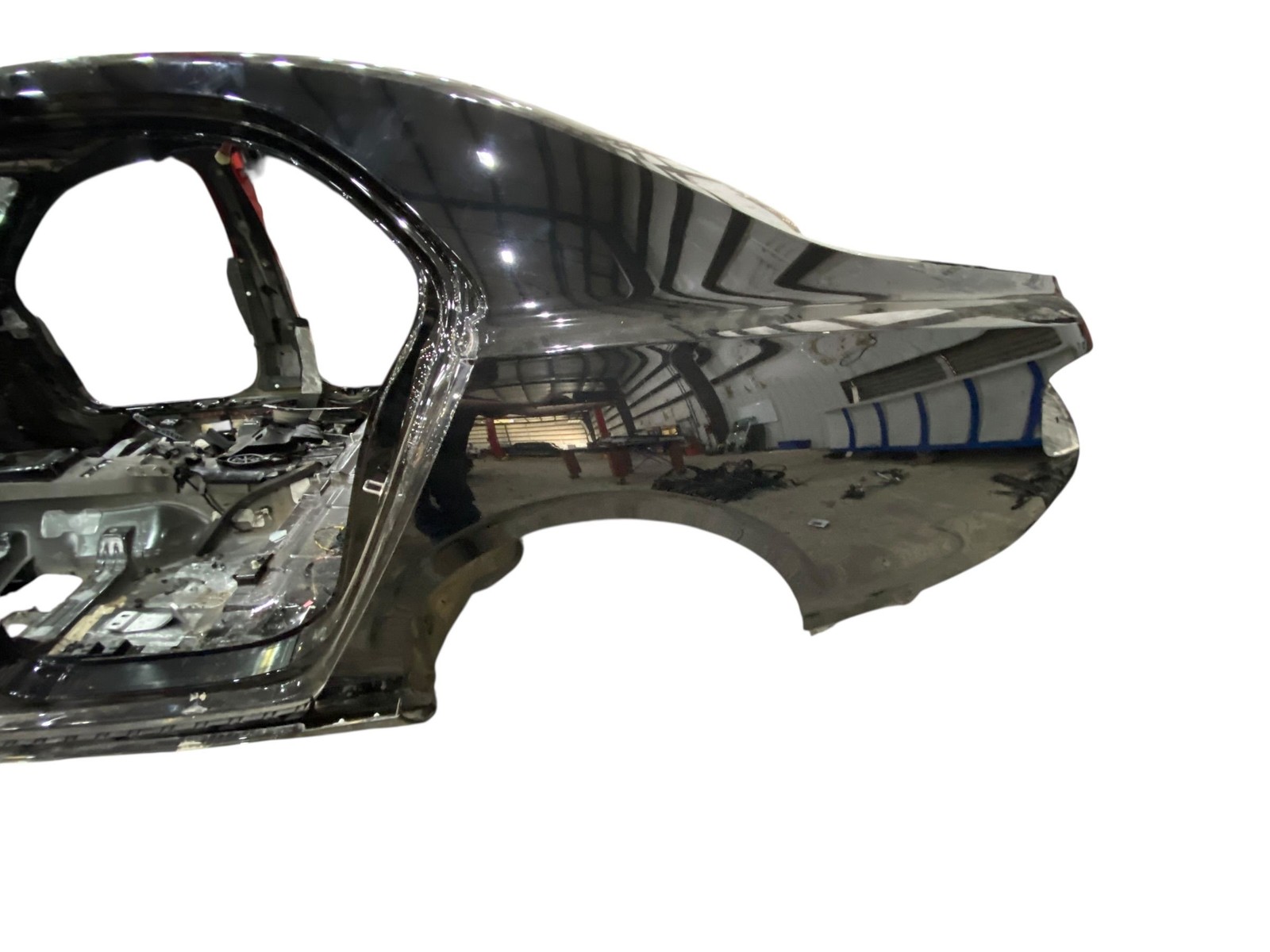 2013-2019 BENTLEY FLYING SPUR 4W 223B REAR LH QUARTER PANEL *STRUCTURE CUT*CHIP*