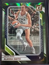 2026 Donruss WNBA Alanna Smith Green Laser /399 #34 Dallas Wings
