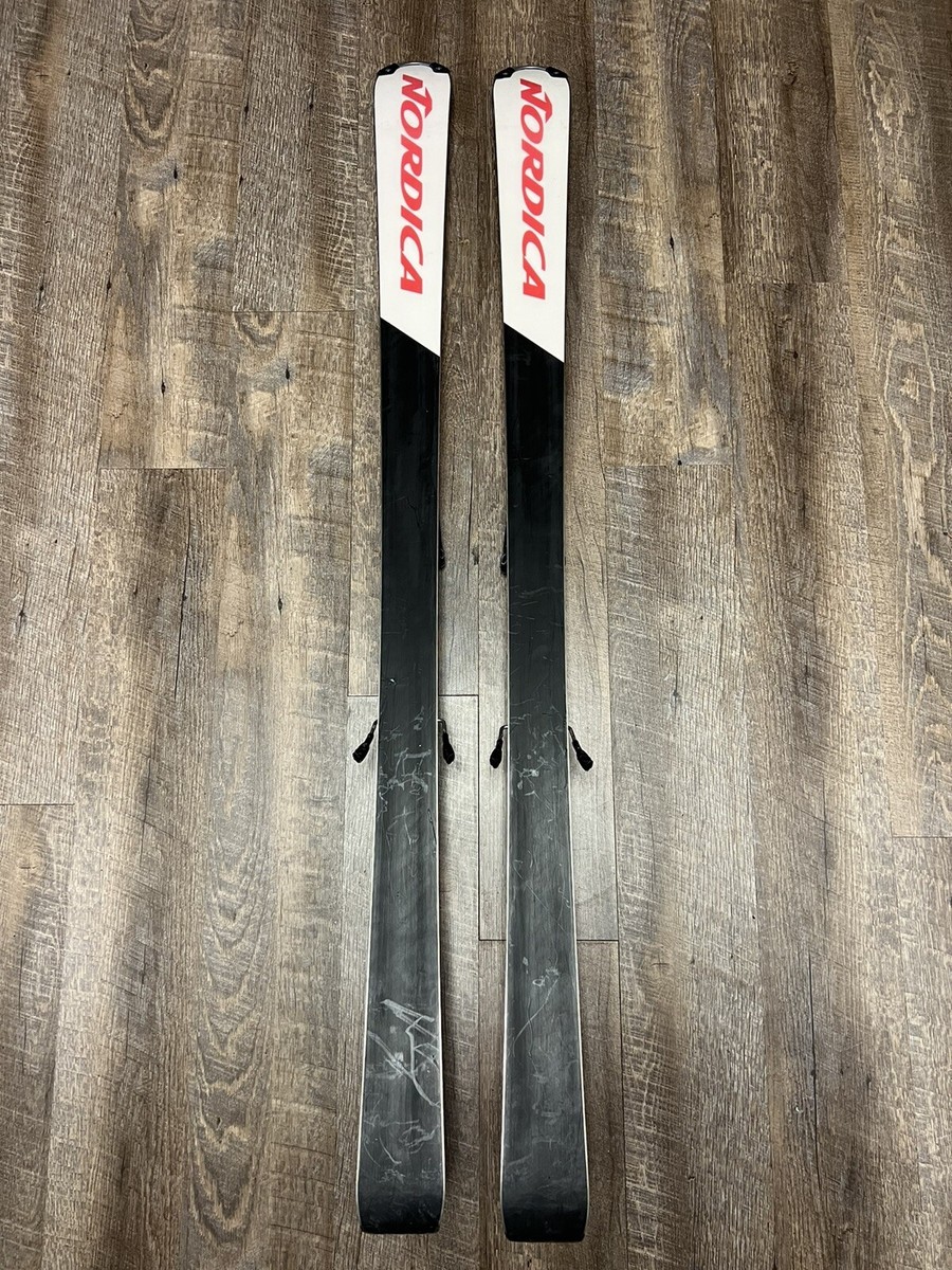 Nordica Dobermann GS Junior Pro Race 133 Cm Skis + Marker M2 Nordica Dobermann GS Junior Pro Race 133 Cm Skis + Marker M2