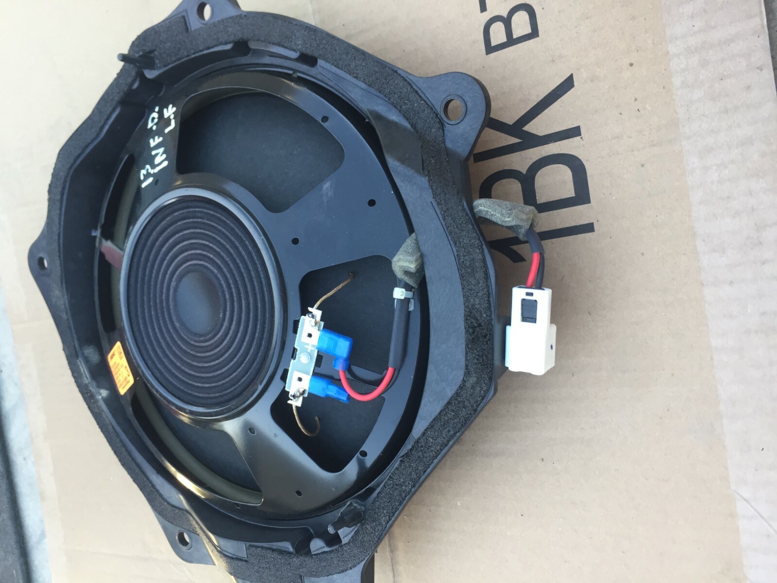 20102013 INFINITI G37 LEFT FRONT SIDE DOOR SPEAKER BOSE OEM eBay