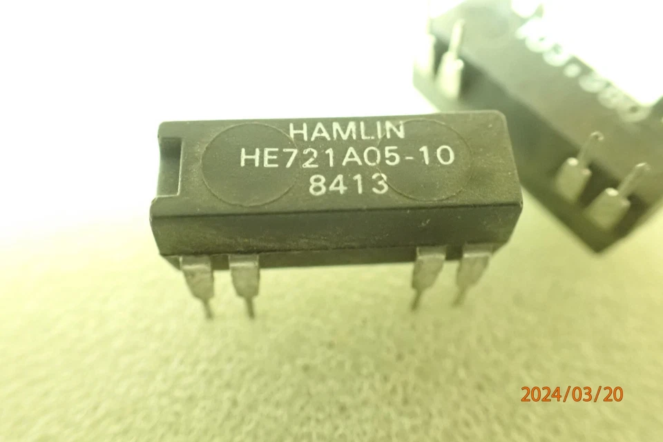 5V REED RELAY HE721A05-10 Form A (SPST-NO or DPST-NO) UKSTOCK SUPPRESSION DIODE - Image 2 of 3