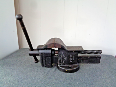 Vintage COLUMBIAN Bench Vise No. 144 Cleveland Ohio 4