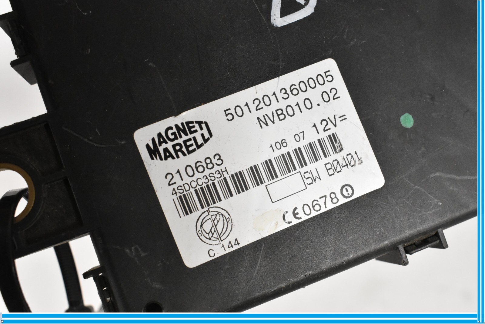Maserati Quattroporte 2004-2008 Rear Trunk control module P/N 210683