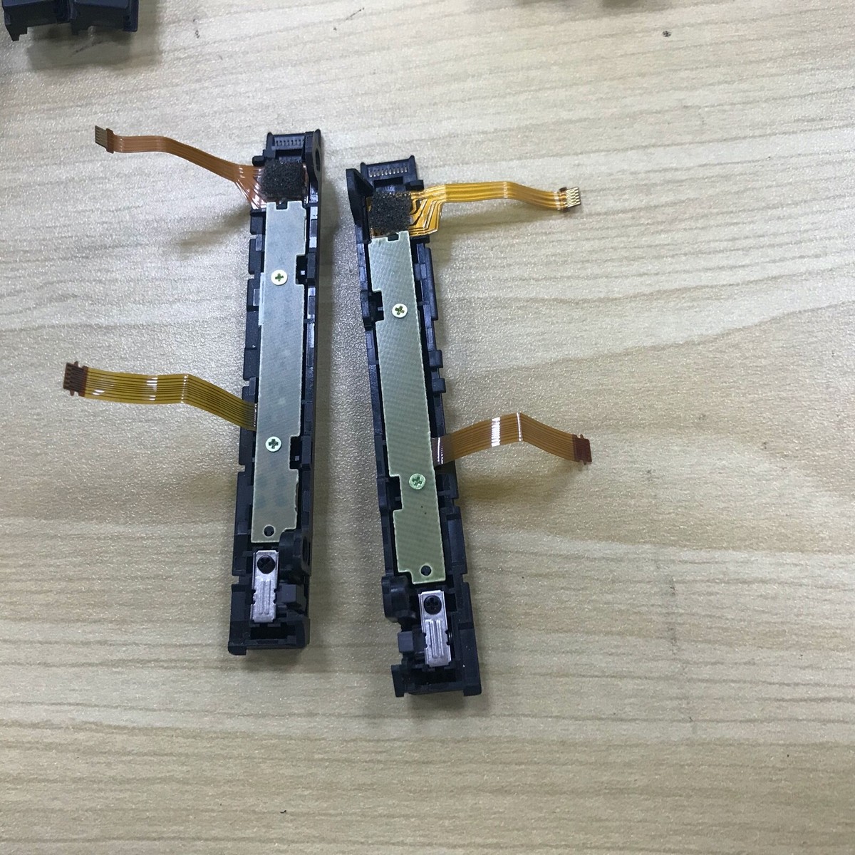 Complete Nintendo Switch Joy-Con Rails Set W/ Flex SL SR Button