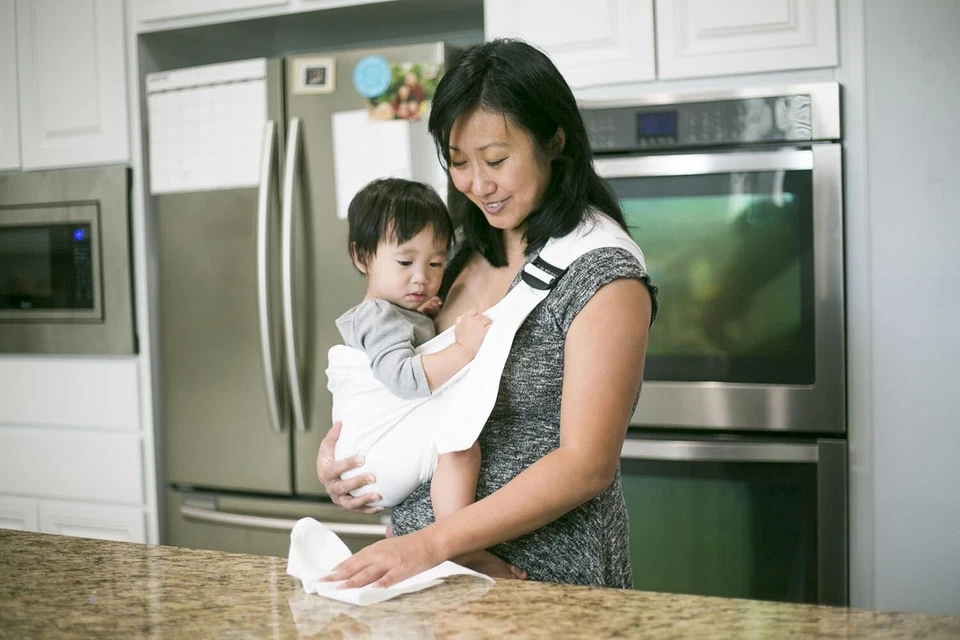 Baby Wrap Sling | All-in-1 Original Breathable Baby Sling | Newborn to Toddler - Image 2 of 4