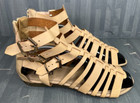 Bucco Shasha Gladiator Women's Size 8.5 Sandals Beige Buckle Zipper