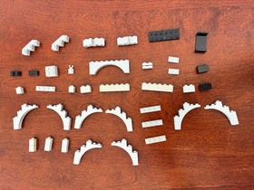 LEGO Castle: Wolfpack Tower (6075) - 100% Complete w/ Box & Instructions - Rare