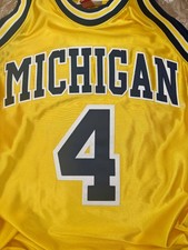 Basketball Michigan Wolverines NCAA Fan Apparel & Souvenirs for