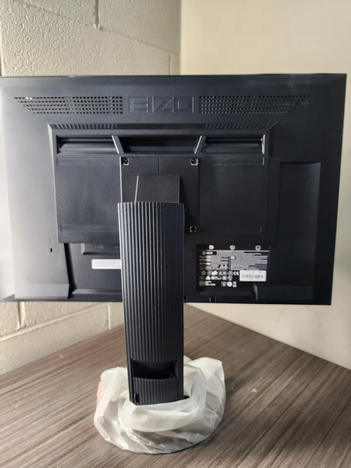 EIZO FlexScan EV2416W 24.1 Inch WUXGA TN LCD Monitor Black DVI DP D-Sub - Image 2 of 4