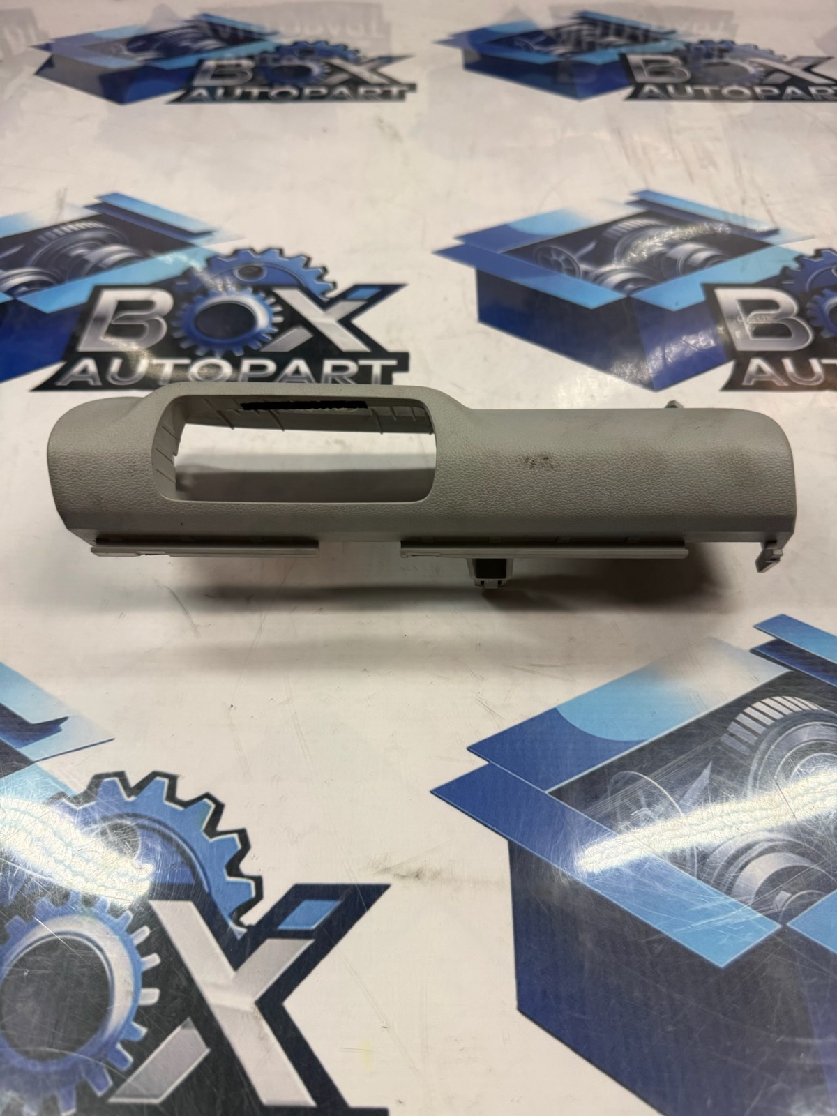 2021-2023 HYUNDAI ELANTRA  DASHBOARD LEFT SIDE SWITCH TRIM COVER BEZEL OEM