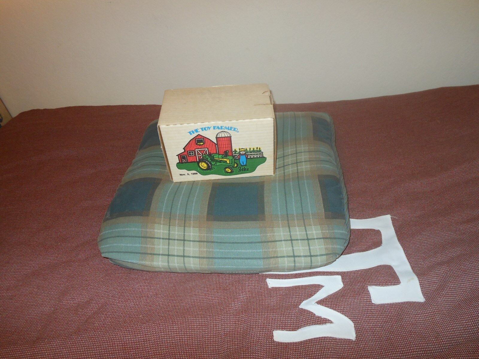 Picture 1 of 2