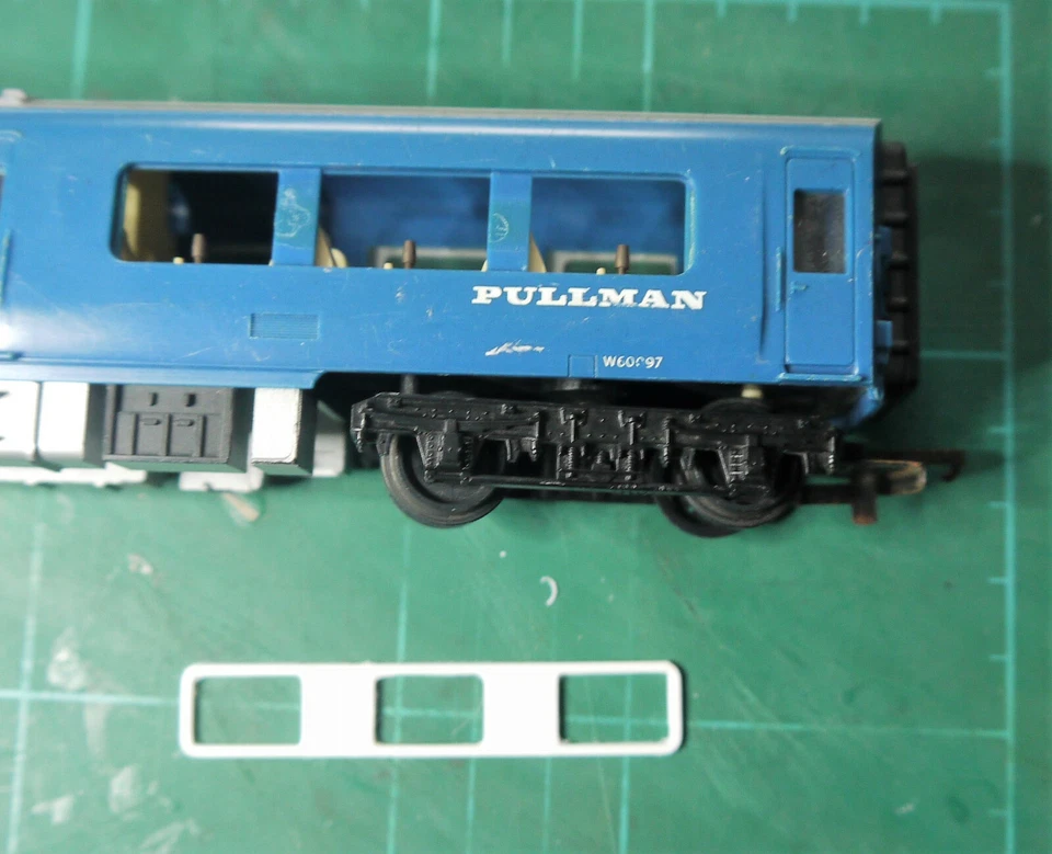 Triang Blue Pullman Palour Car Window Insert 3D printed Repro [Single] 3DPD - Image 2 of 4