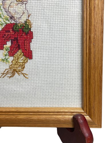 Vtg Picture Garlic & Peppers Needlepoint in Wood Rectangle Frame Glass 13in X7in - Picture 6 of 9