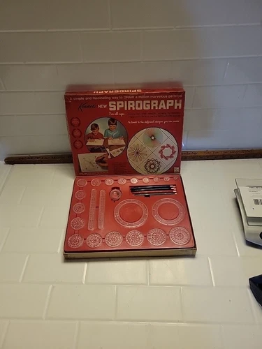 Vintage Spirograph Kenner 401 Drawing Set Vintage 1967 Decor Family Night