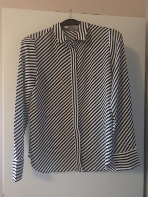 Leichte Bluse von OPUS , Gr. 36, feine Struktur, WIE NEU 