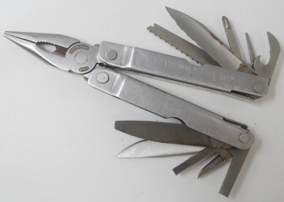 Leatherman Super Tool Silver Multi-Tool Pocket Knife 0201 2001 - TSA Auction