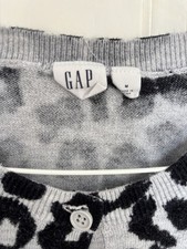 Gap Grey Black Leopard Print Cardigan Jumper Round Neck Size M