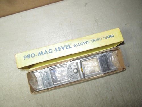 Vintage Pro-Mag- Level CURV-O-MARK Magnetic Inclinometer w/box barely used look - Picture 2 of 21
