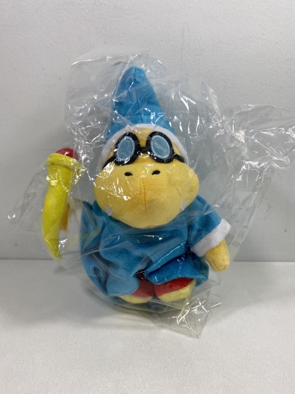 Peluche Kamek S All Star pour décorer une chambre de geek passionné